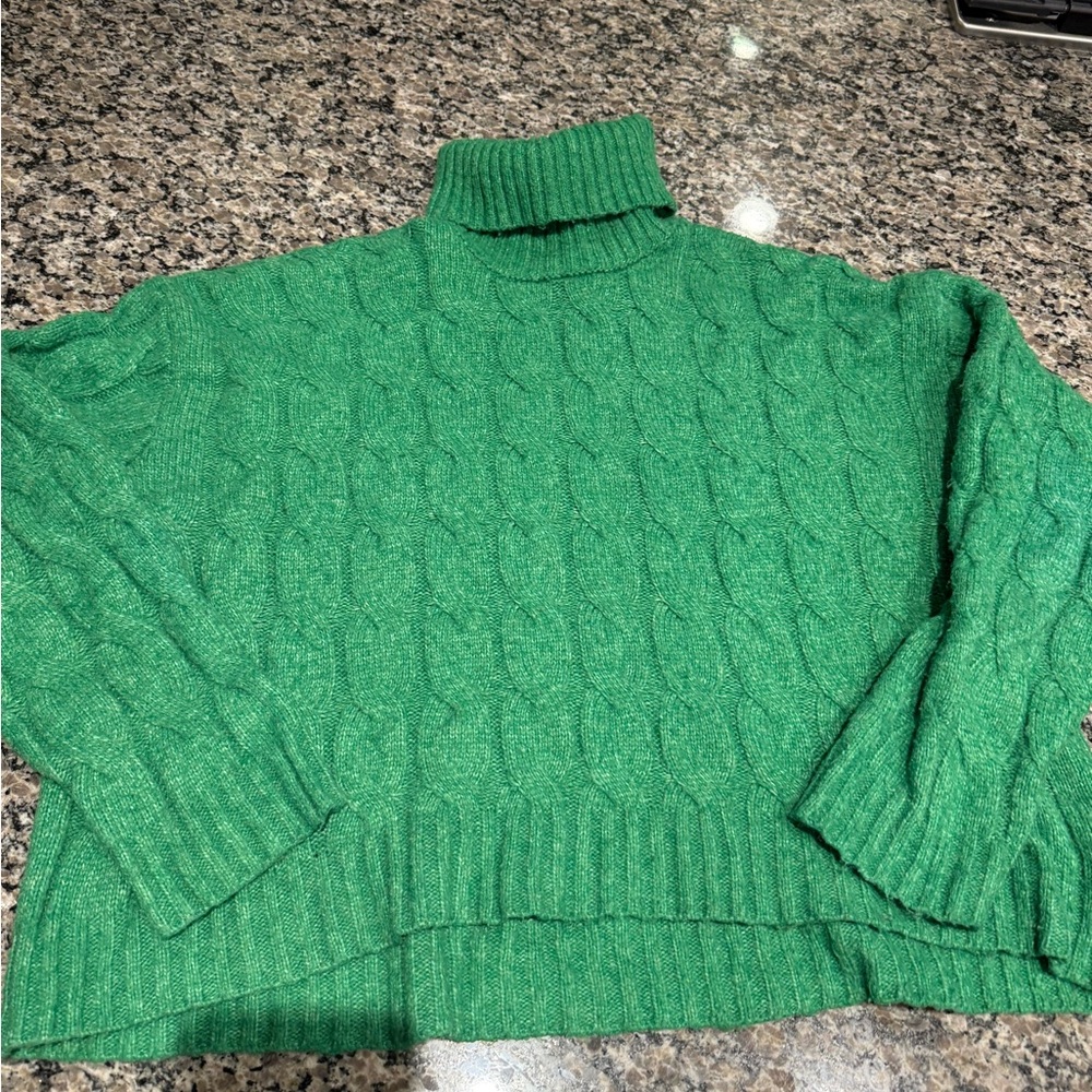 Pink Republic Emerald Green Cable Knit Turtleneck Sweater💚